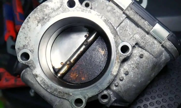 Symptoms of a Bad Throttle Body 