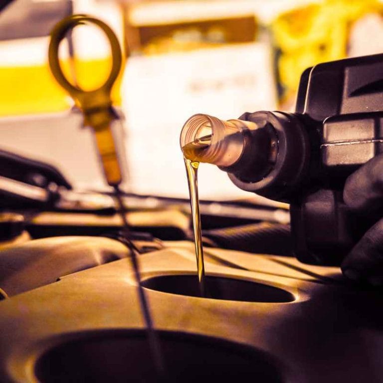 Can You Use Car Engine Oil In A Scooter