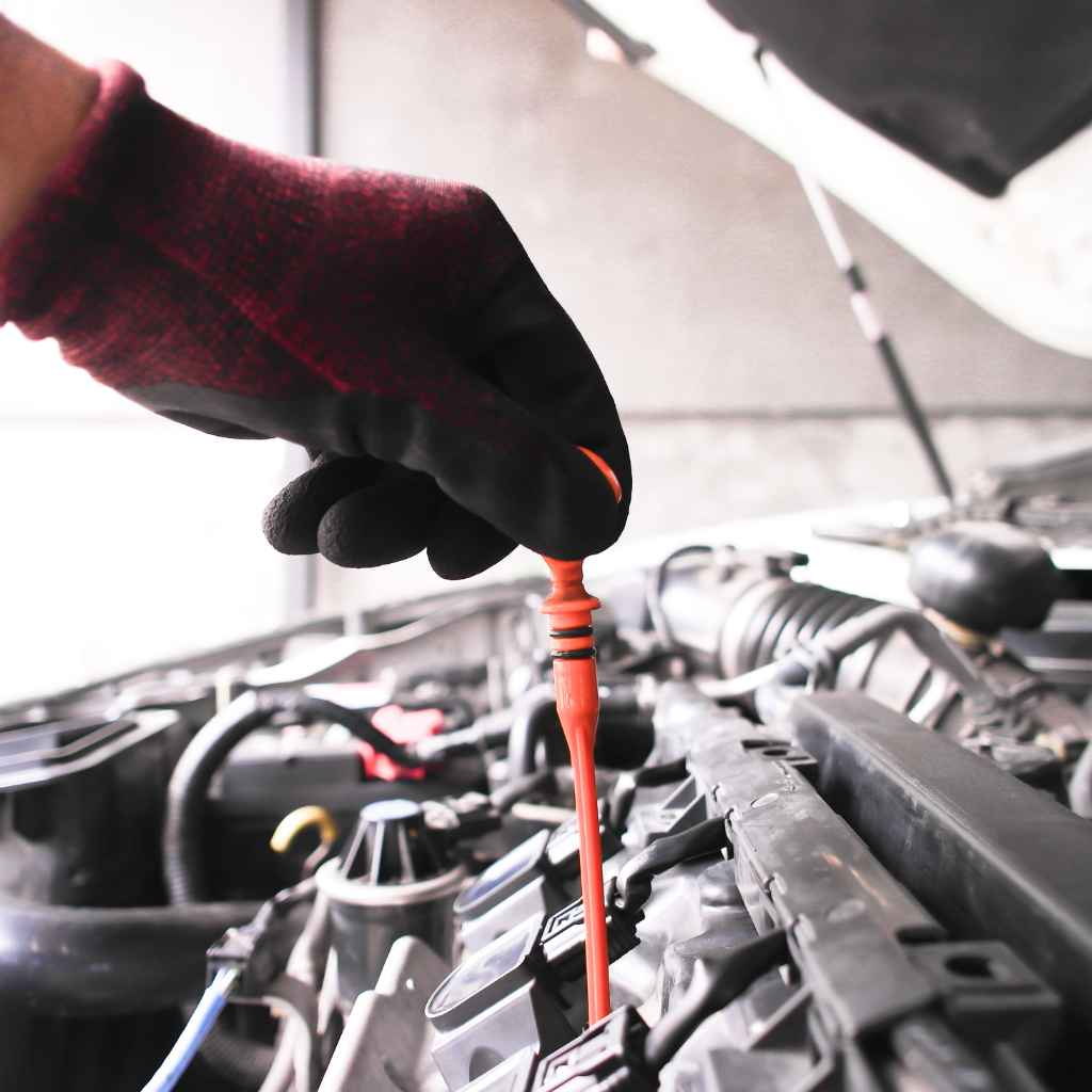 What Most Drivers Don’t Know About Oil Loss