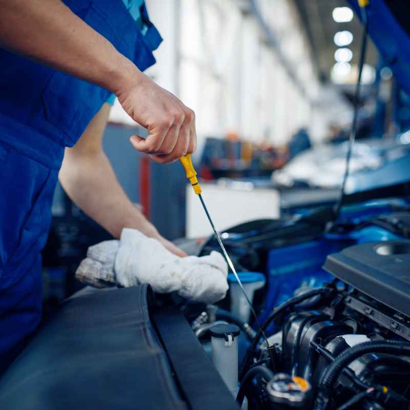 What Is The Best Oil For A Car Engine