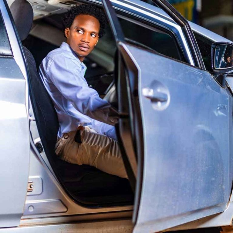 How To Build A Car Review That Stands Out From The Rest