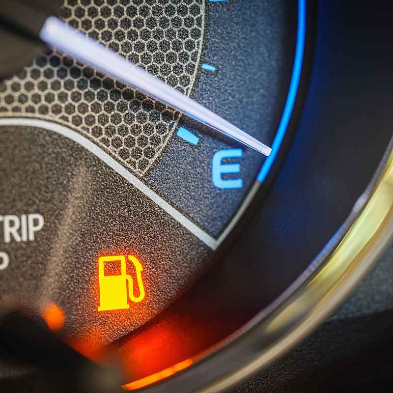 Understanding the Engine Oil Light