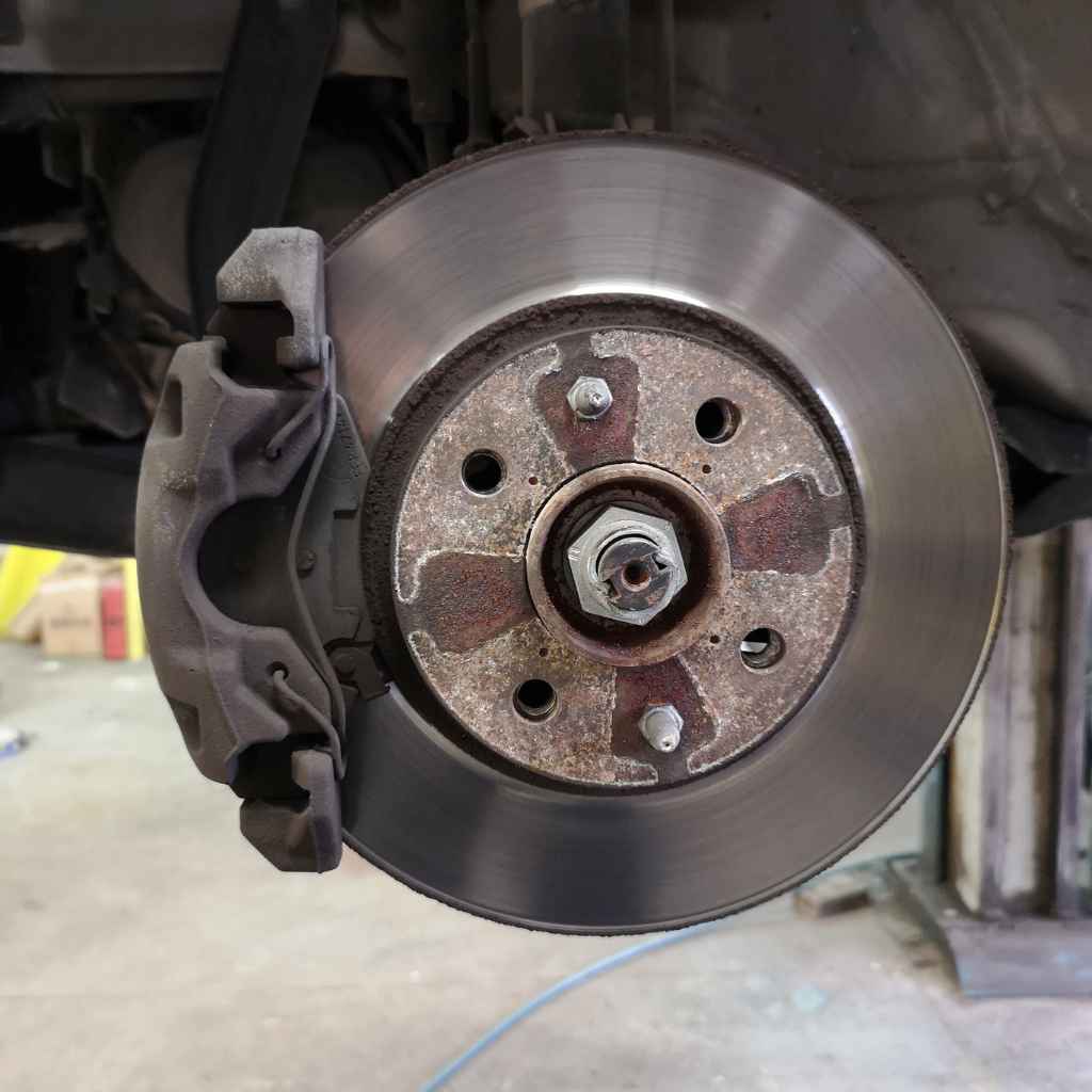 Why Car Brakes Don’t Work When Engine Is Off