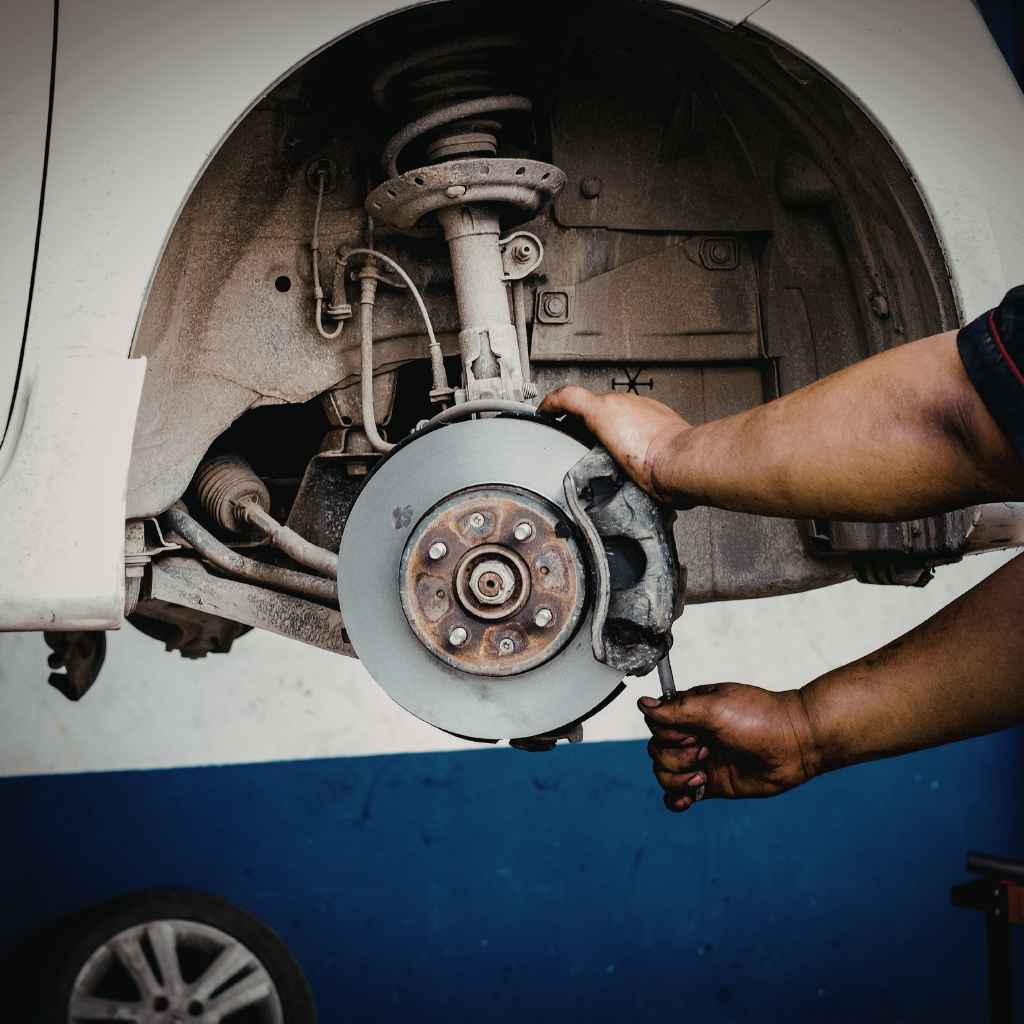 Why Car Brakes Squeak When Reversing?