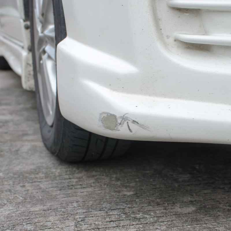 Best Way To Remove Light Car Scratches At Home Easily