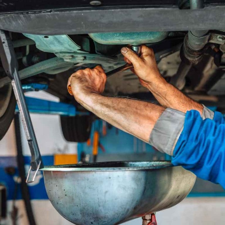 How To Get Rid Of Car Engine Oil Safely And Legally