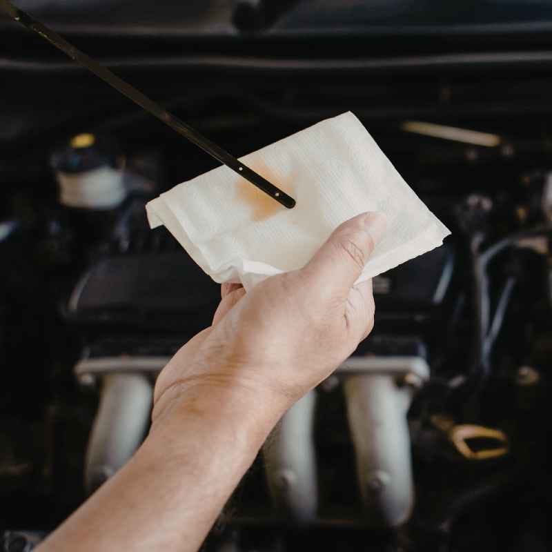 Quick Tips for Oil Level Maintenance