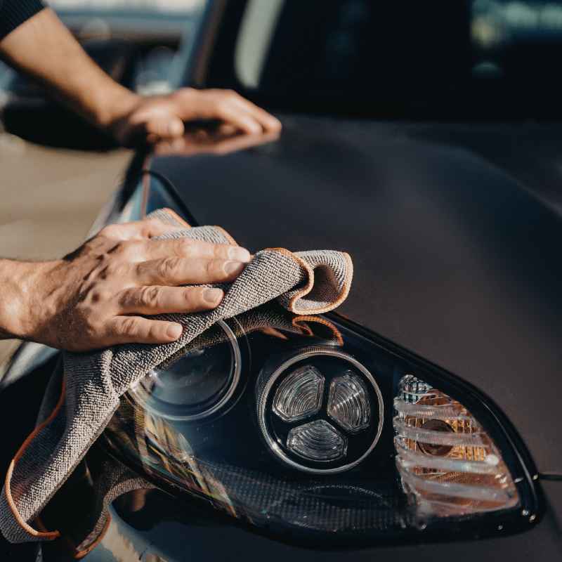 Simple Tips for Keeping Your Headlights Clear Longer