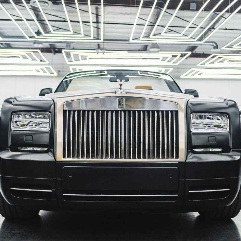 Understanding What Makes a Great Car Review