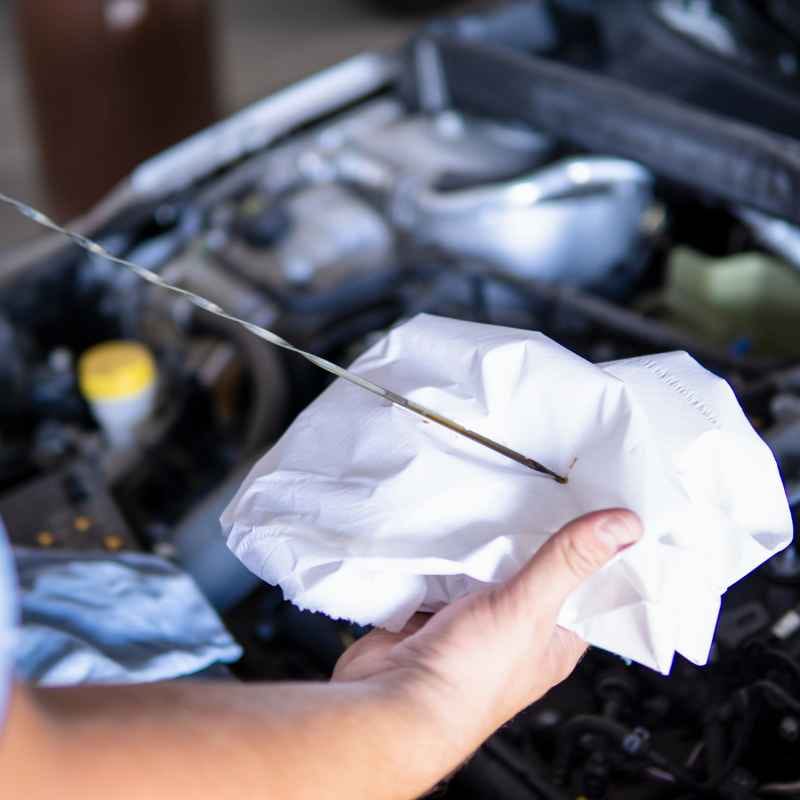 When Should You Check The Engine Oil Level?
