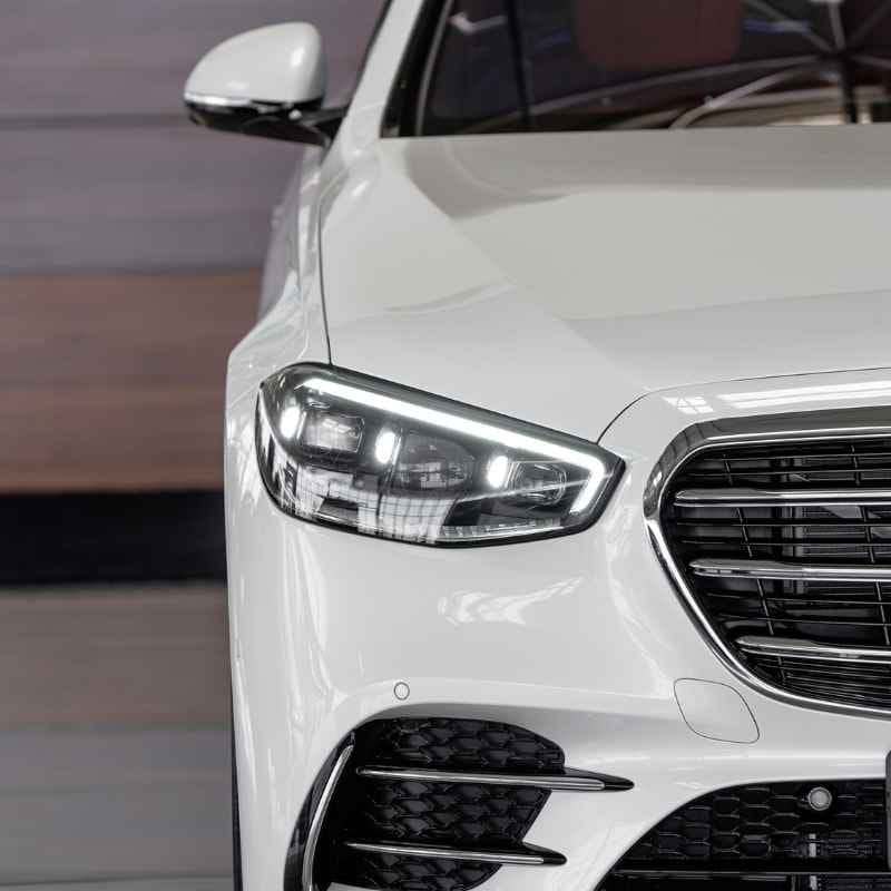 Why Headlight Bulbs Don't Last Forever