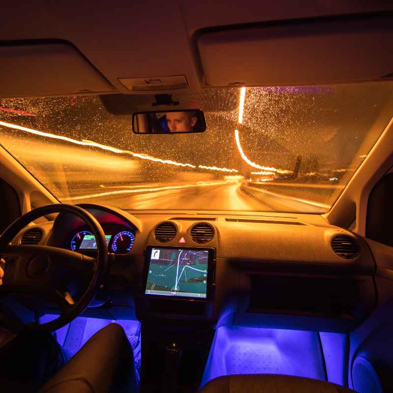 Why Is Driving With Your Interior Light On a No-Go?