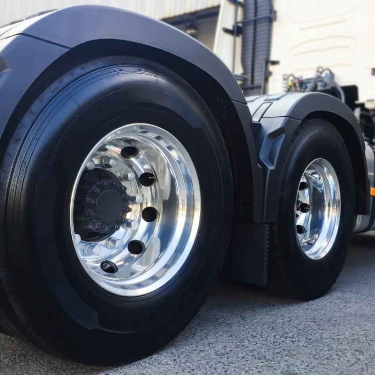 Can You Use a Car Tire on a Trailer?
