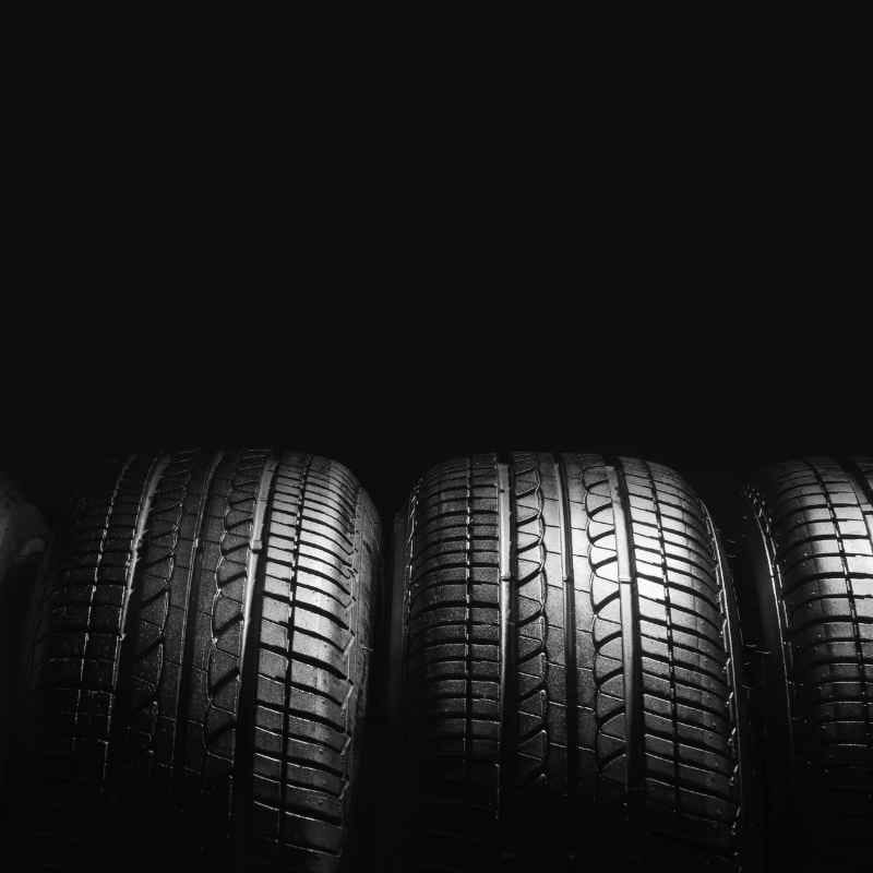 Common Signs Your Tires Need Replacing Immediately