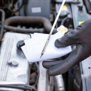 How Much Car Oil to Put In