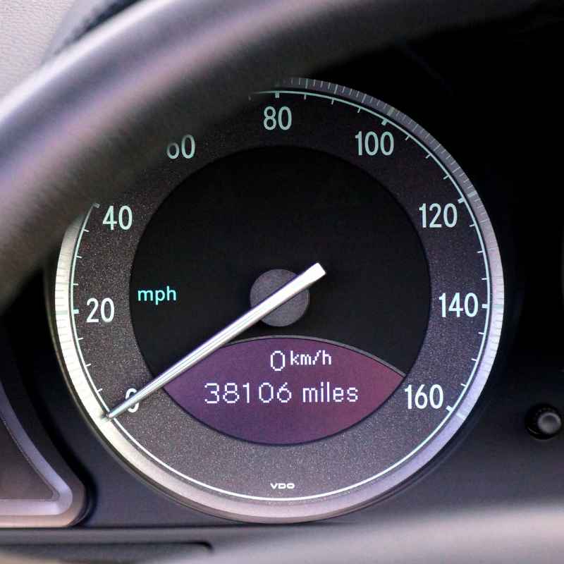 When to DIY vs. Call a Mechanic for Your Honda Civic