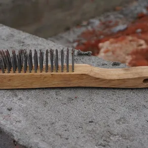 Battery terminal wrench for disconnecting the negative cable