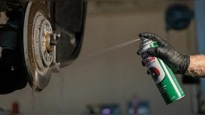 How to Use Car Brake Cleaner the Right And Safe Way