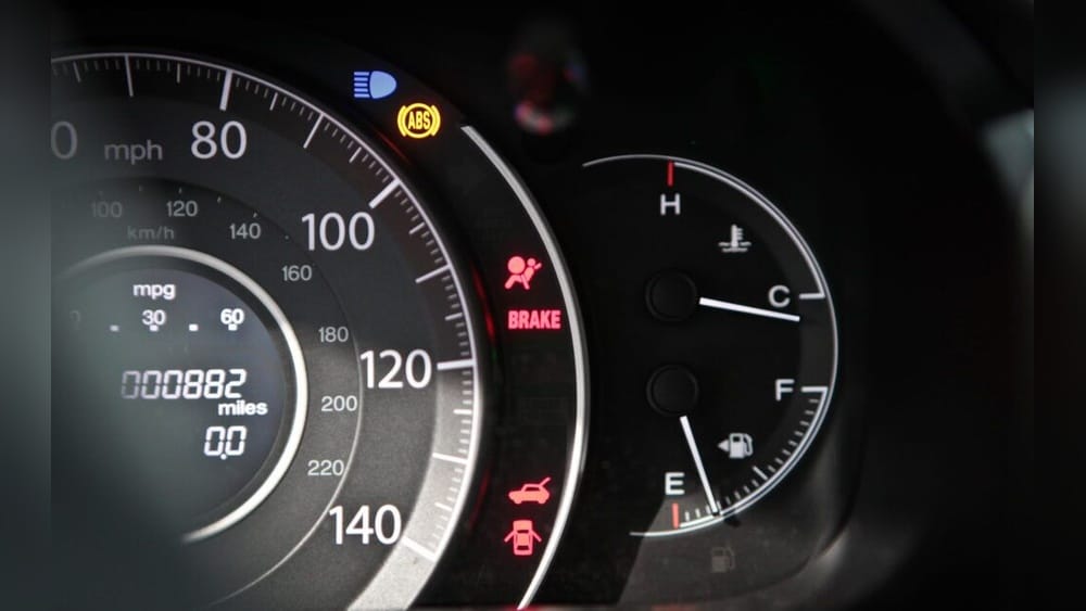 What Are Car Light Symbols And What Do They All Mean?