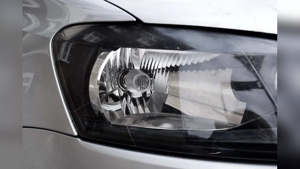 When to Use Car Headlights: Day