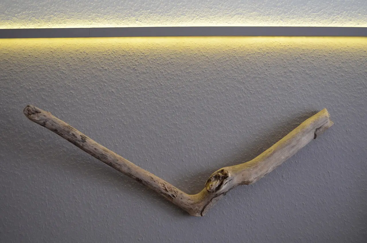 Dimmable LED strip kit: best for all-around reading support