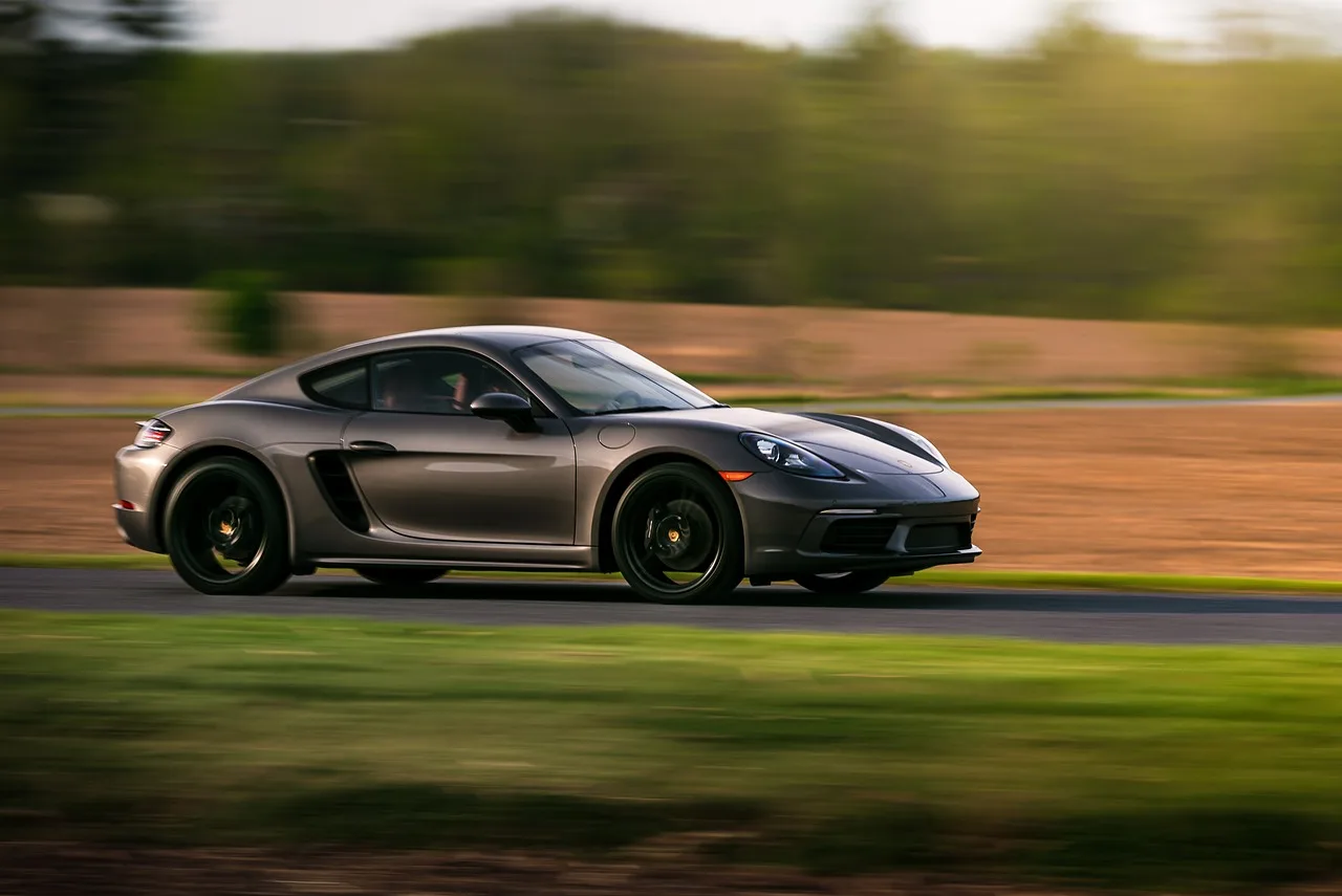 What makes a coupe a coupe?