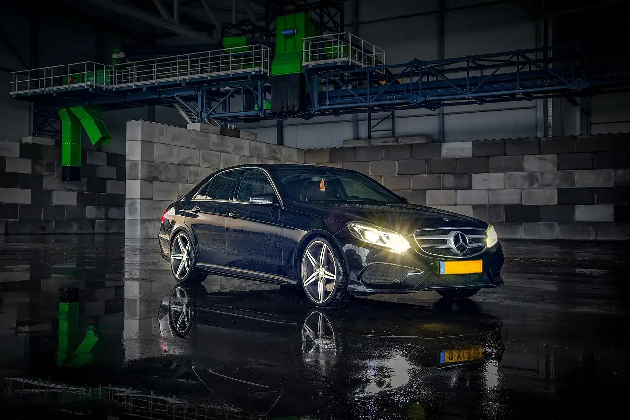 What is the difference between a vehicle type and a vehicle class?